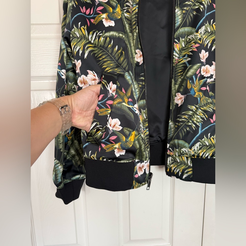 Men’s Black Polyester reversible H&M Bomber Jacket - Picture 5 of 7